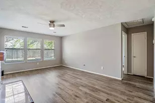 5211 Roserock Ln, Spring, TX 77379 - Photo 6