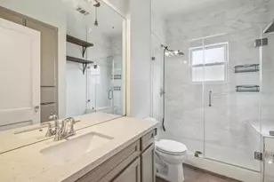 4320 Watson St, Houston, TX 77009 - Photo 8