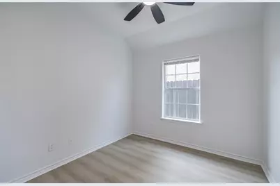 1909 Melbourne Street, Houston, TX 77026 - Photo 22