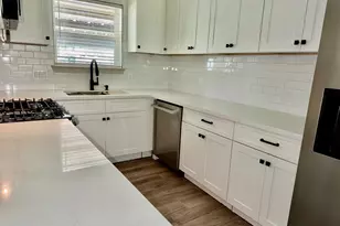 1303 S Franklin Ave, Cleveland, TX 77327 - Photo 6