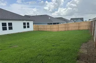 1112 Legrand St, Brenham, TX 77833 - Photo 4