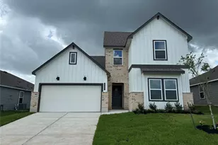 1112 Legrand St, Brenham, TX 77833 - Photo 2