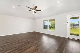 2303 Gentle Breeze Ln, Baytown, TX 77523 - Photo 16