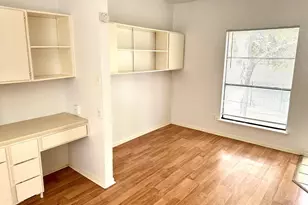 7901 Cambridge St, Houston, TX 77054 - Photo 6