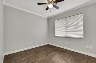 115 S 8th St, Alvin, TX 77511 - Photo 18