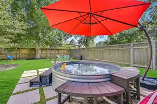 115 S 8th St, Alvin, TX 77511 - Photo 24
