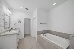 2313 Langston St, Houston, TX 77007 - Photo 16