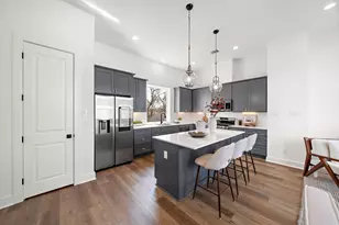 835 Elkhart St, Houston, TX 77091 - Photo 4