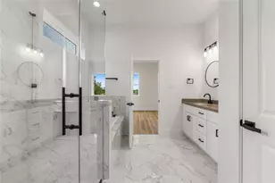 7901 Cora St, Houston, TX 77088 - Photo 16