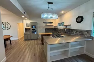 8105 Parker Rd, Houston, TX 77078 - Photo 4