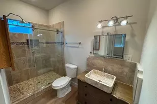 8105 Parker Rd, Houston, TX 77078 - Photo 6