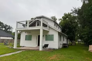 8105 Parker Rd, Houston, TX 77078 - Photo 1