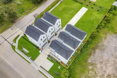 3905 Pinemont Drive #E, Houston, TX 77018 - Photo 36