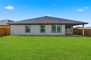 111 Wildflower Ln, Dayton, TX 77535 - Photo 10