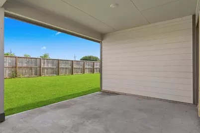 111 Wildflower Lane, Dayton, TX 77535 - Photo 8