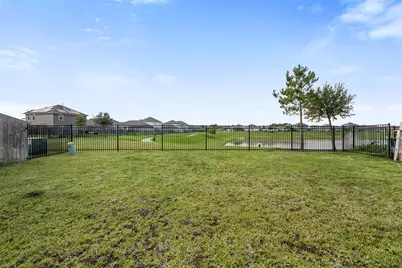14519 Broadbury Pond Road, Rosharon, TX 77583 - Photo 22