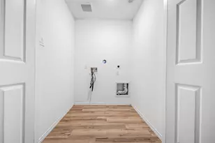 14519 Broadbury Pond Rd, Rosharon, TX 77583 - Photo 18