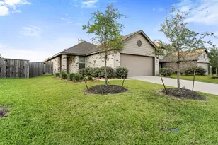 14519 Broadbury Pond Rd, Rosharon, TX 77583 - Photo 1