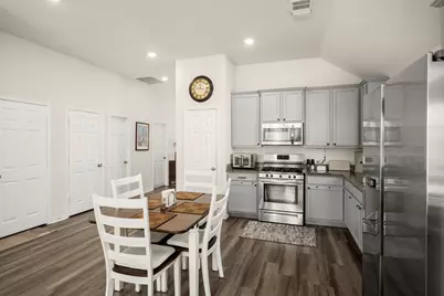 206 N Lynx Trail, Montgomery, TX 77316 - Photo 6