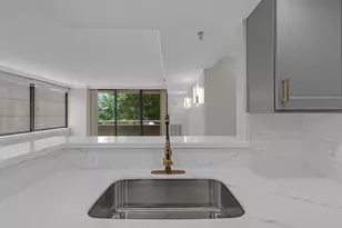 3525 Sage Rd, Houston, TX 77056 - Photo 14