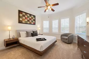 5349 Val Verde St, Houston, TX 77056 - Photo 12