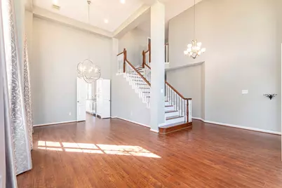 15 Larks Aire Place, The Woodlands, TX 77381 - Photo 4