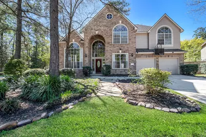 15 Larks Aire Place, The Woodlands, TX 77381 - Photo 1