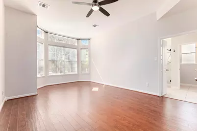 15 Larks Aire Place, The Woodlands, TX 77381 - Photo 8