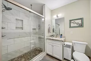 1426 15th Ave N, Texas City, TX 77590 - Photo 16