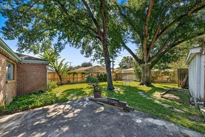 5223 Wigton Drive, Houston, TX 77096 - Photo 38