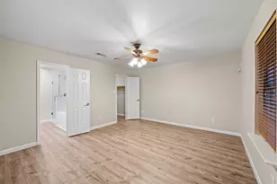 5914 Stirring Winds Ln, Houston, TX 77086 - Photo 22