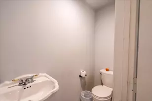 5938 Southlark St, Houston, TX 77033 - Photo 12