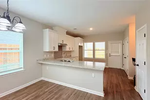 7034 Smilax St, Houston, TX 77088 - Photo 8