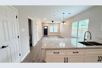 7034 Smilax Street #A, Houston, TX 77088 - Photo 4