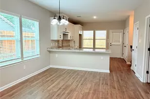 7034 Smilax St, Houston, TX 77088 - Photo 12