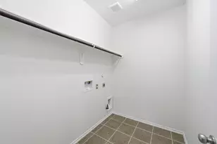 12830 Spruce Cir, Tomball, TX 77375 - Photo 14