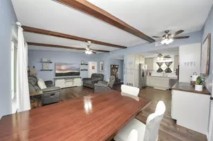 1405 Avenue G, Danbury, TX 77534 - Photo 18