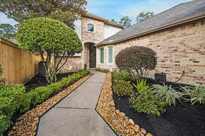 2831 N Cotswold Manor Drive, Houston, TX 77339 - Photo 4