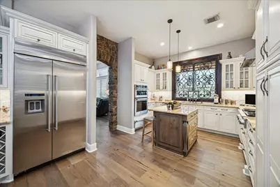 2831 N Cotswold Manor Drive, Houston, TX 77339 - Photo 14