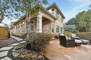 2831 North Cotswold Manor Drive, Houston, TX 77339 - Photo 38