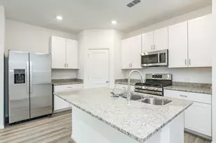 1818 Whispering River Dr, Missouri City, TX 77489 - Photo 12