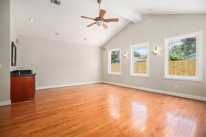 33 Maple Lane, Galveston, TX 77551 - Photo 16