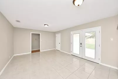 3419 Norris Drive, Houston, TX 77025 - Photo 10