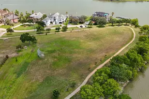 1103 Pecan Cir, Seabrook, TX 77586 - Photo 34