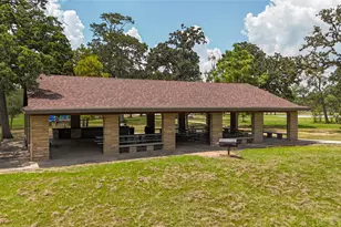 1103 Pecan Cir, Seabrook, TX 77586 - Photo 32