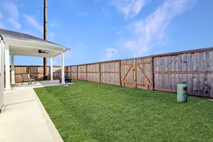 17207 Thorwell Ln, Crosby, TX 77532 - Photo 16