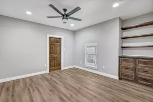 430 N Hutcheson St, Houston, TX 77003 - Photo 10
