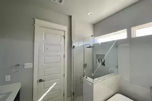 808 Fisher, Houston, TX 77018 - Photo 24