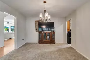 10411 Summerhill Dr, Houston, TX 77070 - Photo 6
