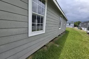 603 Willow St, Baytown, TX 77520 - Photo 14